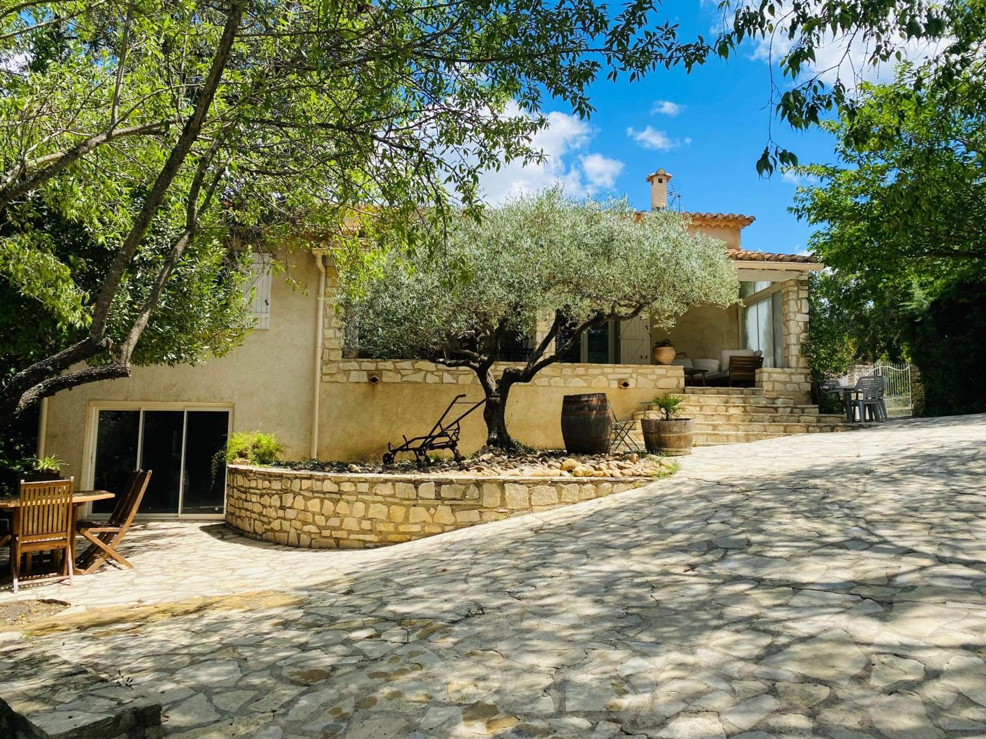 Magnifique Villa Typique Du Sud Avec Piscine Privee Et Jardin Mediterraneen Saint-Vincent-de-Barbeyrargues Exterior photo